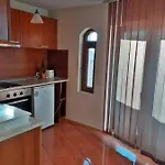 Pirin Place Aparthotel 3*