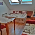 Pirin Place Aparthotel
