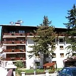 Pirin Place Aparthotel