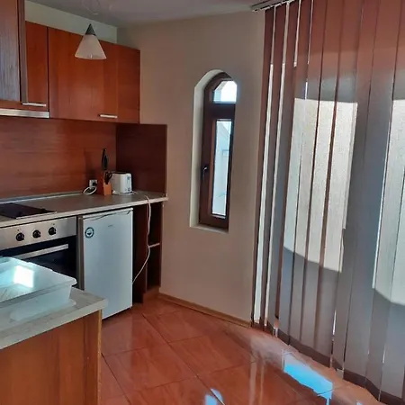 Pirin Place Aparthotel 3*