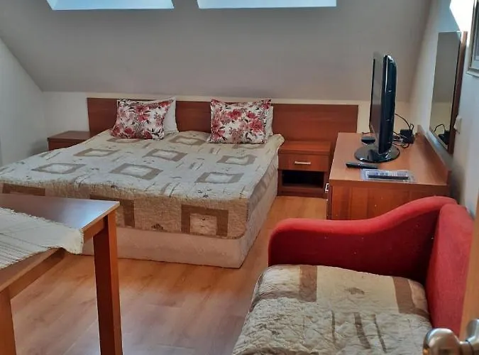 Pirin Place Apartmanhotel